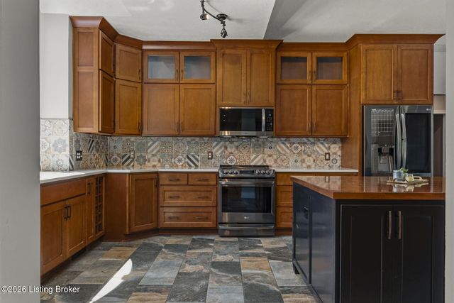 410 Chapparell Dr, Elizabethtown, KY 42701