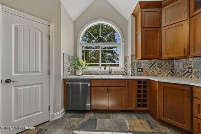 410 Chapparell Dr, Elizabethtown, KY 42701