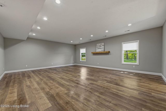 410 Chapparell Dr, Elizabethtown, KY 42701