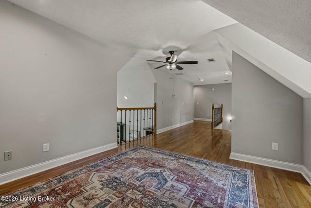 410 Chapparell Dr, Elizabethtown, KY 42701