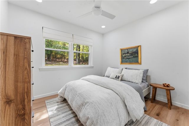 2722 N Stagecoach Drive, Fayetteville, AR 72703