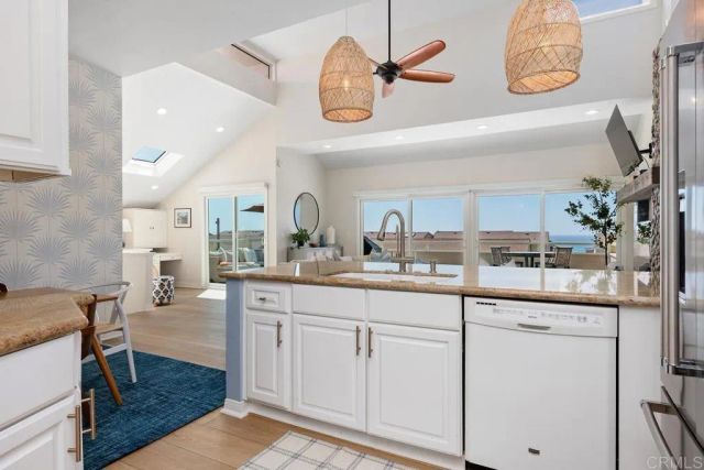 1815 Parliament Rd., Encinitas, CA 92024