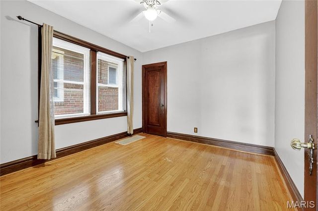 5505 Lisette Avenue, St Louis, MO 63109