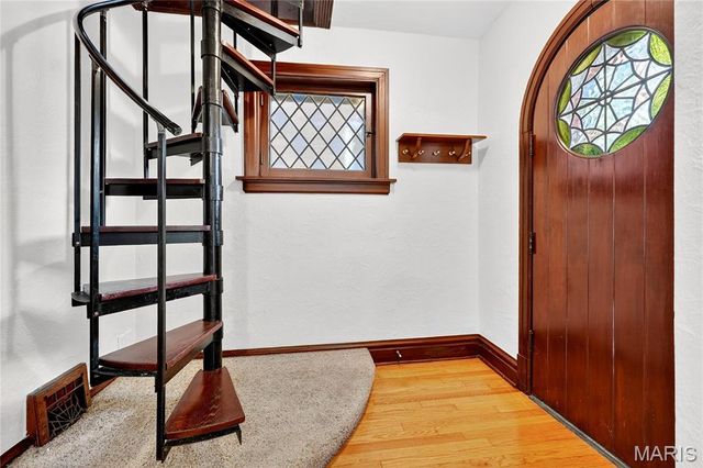 5505 Lisette Avenue, St Louis, MO 63109