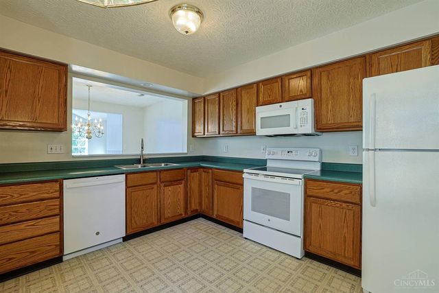 4153 Lakeknoll Drive, Mason, OH 45040