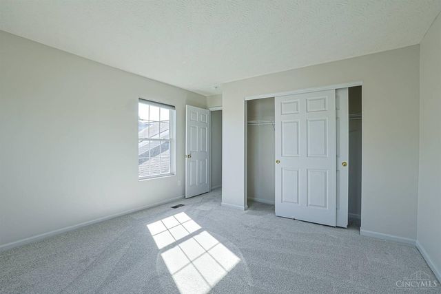 4153 Lakeknoll Drive, Mason, OH 45040