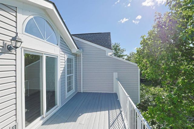 4153 Lakeknoll Drive, Mason, OH 45040