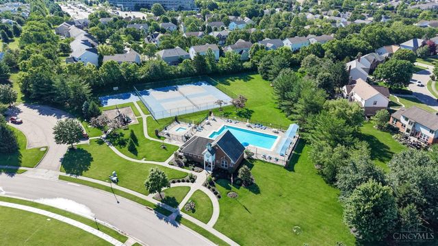 4153 Lakeknoll Drive, Mason, OH 45040
