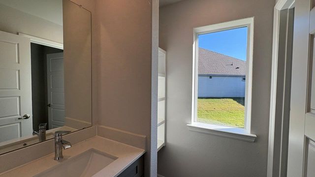 4207 CORNERSTONE Circle, Granbury, TX 76048