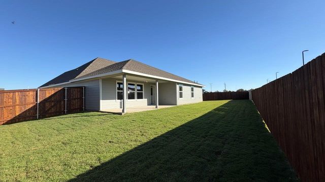 4207 CORNERSTONE Circle, Granbury, TX 76048