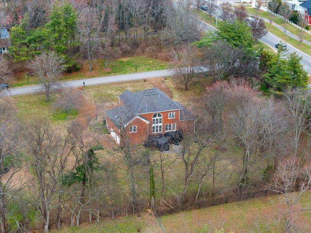 501 Solomon Dr, Franklin, TN 37064