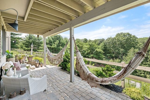 7 Wainwright Road 113, Winchester, MA 01890