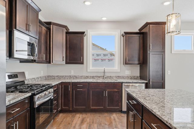 12184 41st Ave SE, Becker, MN 55308