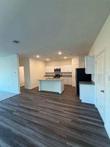 2114 Meadow Park Drive, Melissa, TX 75454