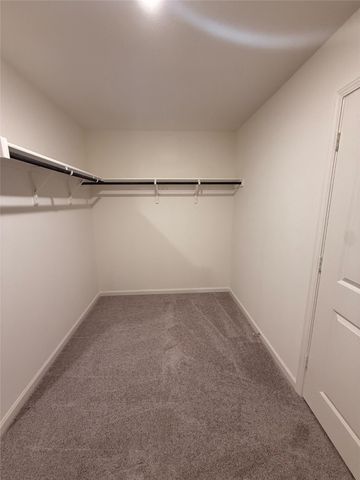 2114 Meadow Park Drive, Melissa, TX 75454