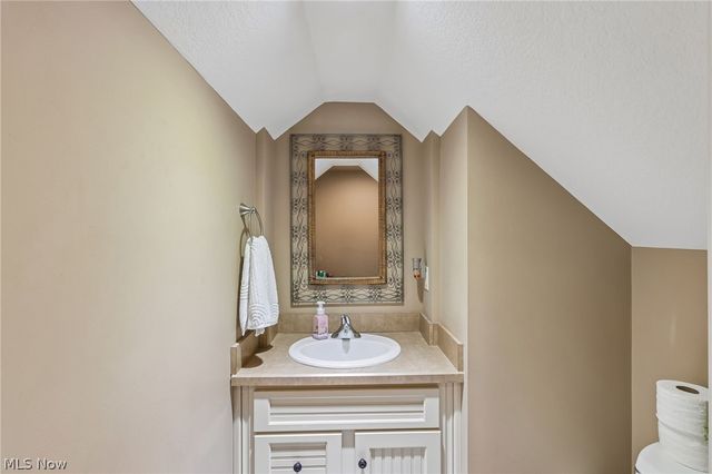 7140 Indian Trail, Poland, OH 44514
