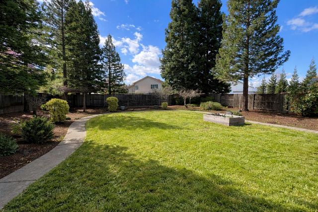 4010 Portobello Pl, El Dorado Hills, CA 95762