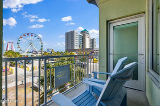 102 Cape Fear Boulevard Unit 204, Carolina Beach, NC 28428