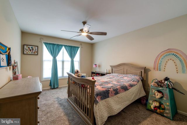 17 FIELD STONE DR, Cochranville, PA 19330