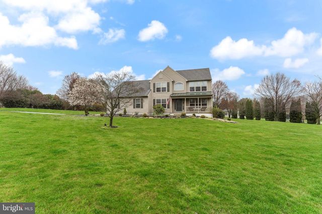 17 FIELD STONE DR, Cochranville, PA 19330
