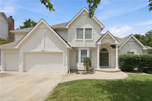 3620 NW Primrose Lane, Lee's Summit, MO 64064