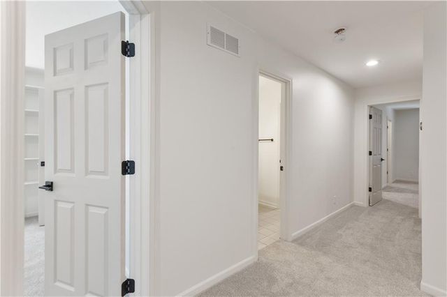 3620 NW Primrose Lane, Lee's Summit, MO 64064