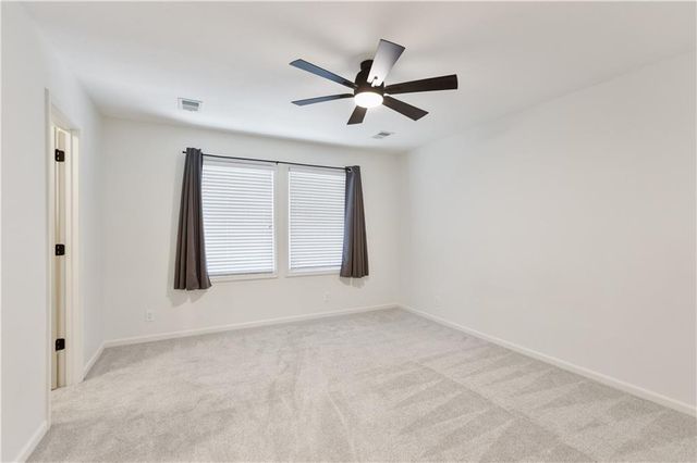 3620 NW Primrose Lane, Lee's Summit, MO 64064