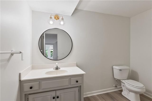 3620 NW Primrose Lane, Lee's Summit, MO 64064