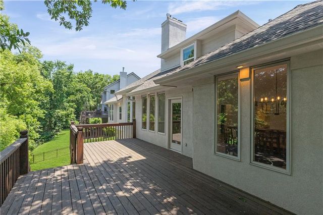 3620 NW Primrose Lane, Lee's Summit, MO 64064
