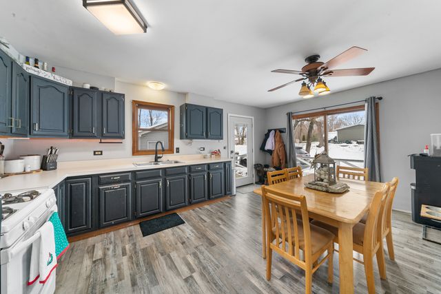 1226 Lakewood Drive, Lake Holiday, IL 60552