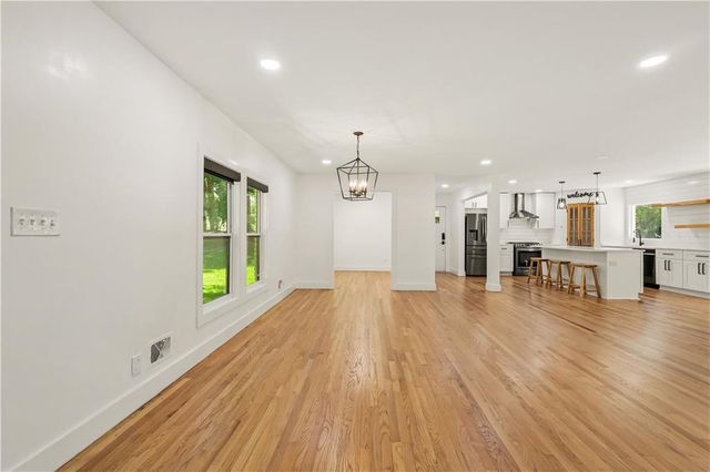 2800 Duke of Gloucester Street, Atlanta, GA 30344