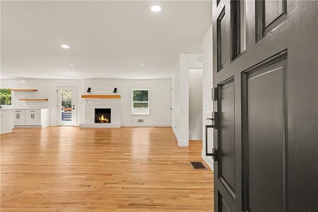 2800 Duke of Gloucester Street, Atlanta, GA 30344