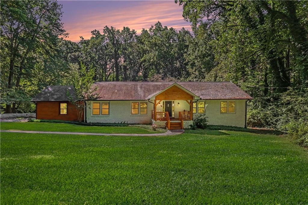 2800 Duke of Gloucester Street, Atlanta, GA 30344