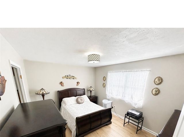 201 Wimbledon Drive, Mt Pleasant Twp, PA 15666