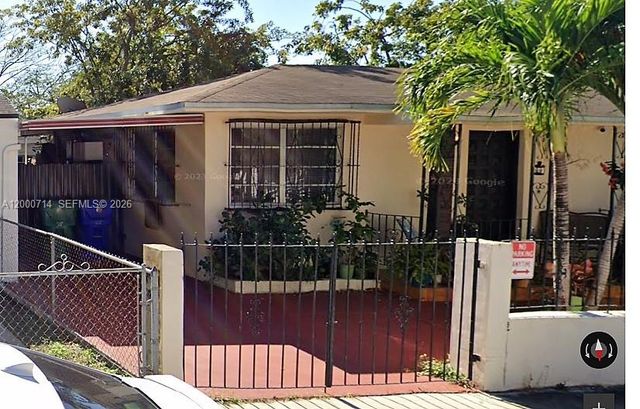 910 SW 9th St, Miami, FL 33130
