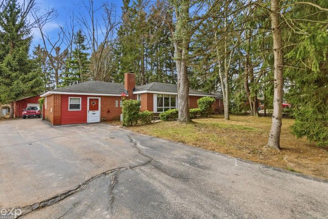 5000 Robert Street, Shelby Twp, MI 48316