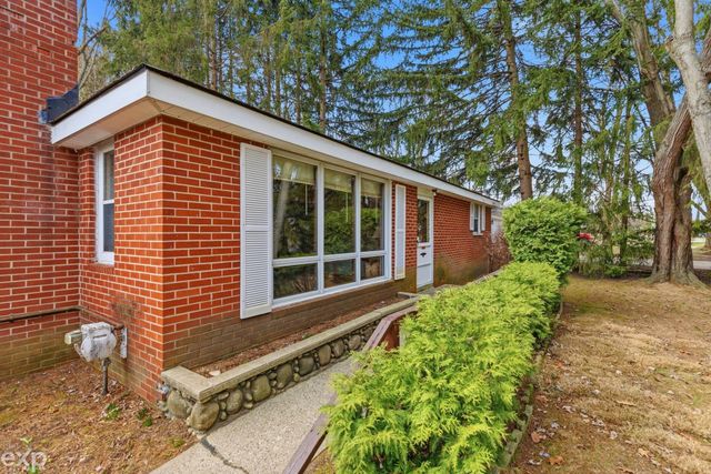 5000 Robert Street, Shelby Twp, MI 48316