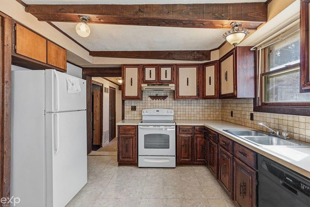 5000 Robert Street, Shelby Twp, MI 48316