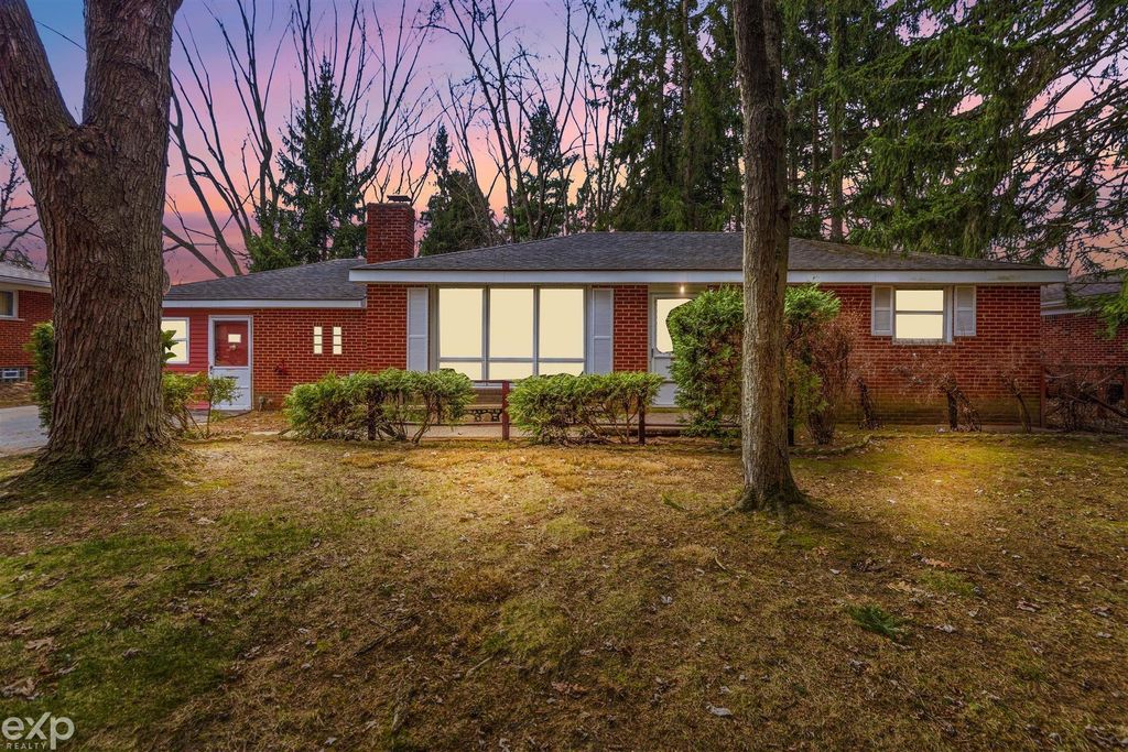 5000 Robert Street, Shelby Twp, MI 48316