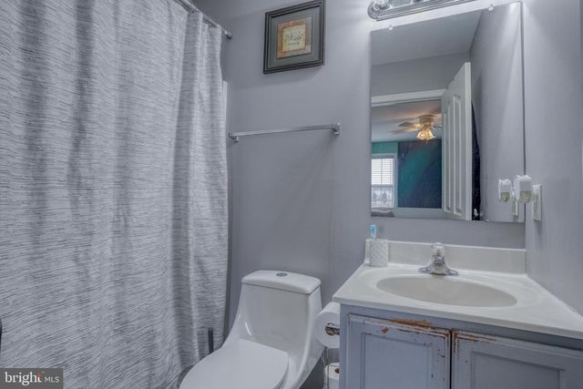 210 LAKS CT, Smyrna, DE 19977