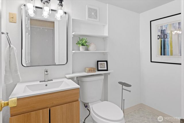 12026 40th Avenue NE, Seattle, WA 98125