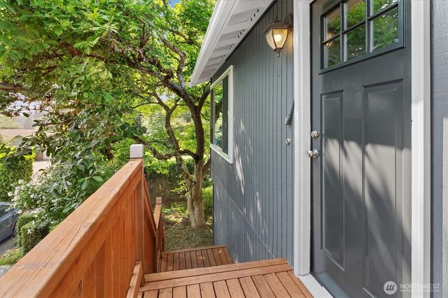 12026 40th Avenue NE, Seattle, WA 98125