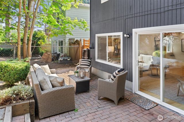 12026 40th Avenue NE, Seattle, WA 98125