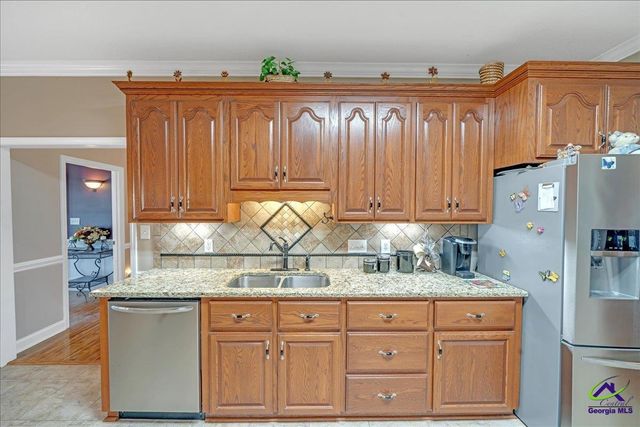 264 Lillian Drive, Byron, GA 31008