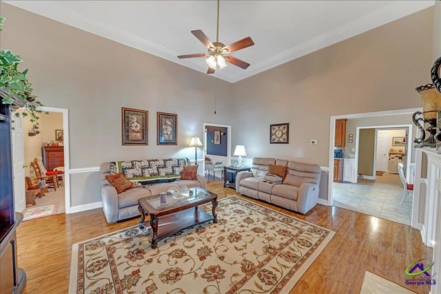 264 Lillian Drive, Byron, GA 31008