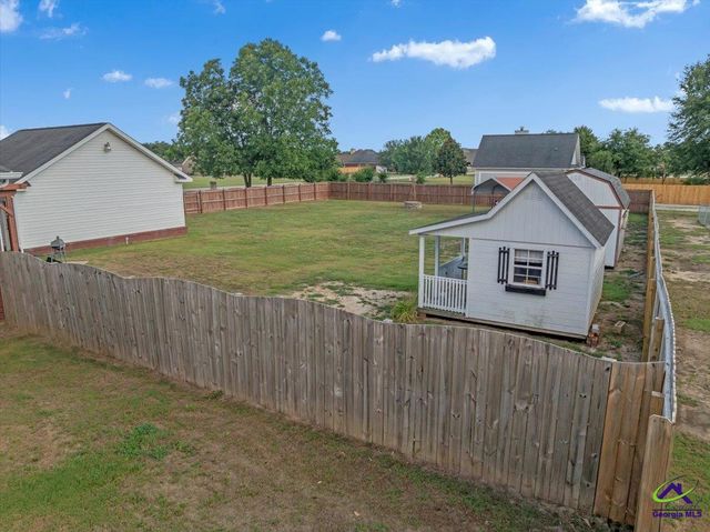 264 Lillian Drive, Byron, GA 31008