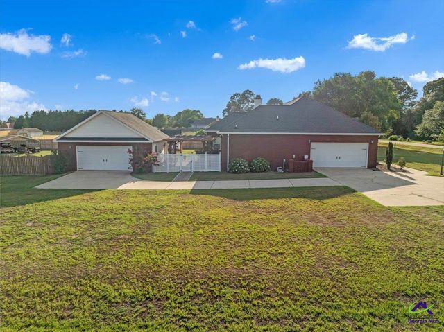 264 Lillian Drive, Byron, GA 31008