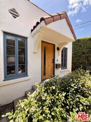 4248 Lexington Avenue, Los Angeles, CA 90029