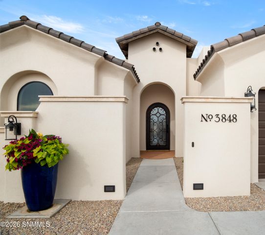 3848 Santa Catalina Loop, Las Cruces, NM 88005