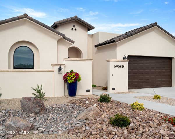 3848 Santa Catalina Loop, Las Cruces, NM 88005
